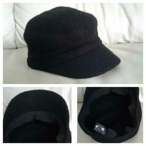 Newsboy cap